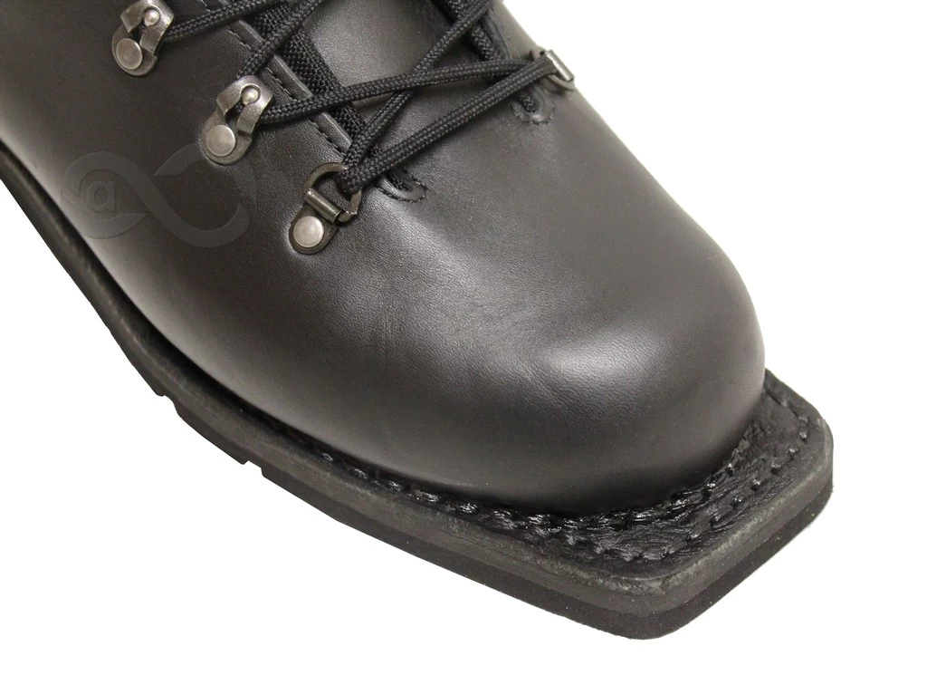 Andrew Rifugio 4 Andrew Rifugio – Image 2