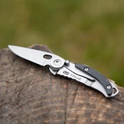 True Utility Skeleton Knife 18 True Utility Skeleton Knife -Outdoor Soldes couteau true utility skeleton knife