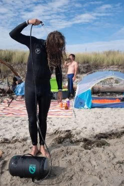 NEMO EQUIPMENT Douche Nemo Helio 22 NEMO EQUIPMENT Douche Nemo Helio -Outdoor Soldes douche nemo helio pressure shower 08