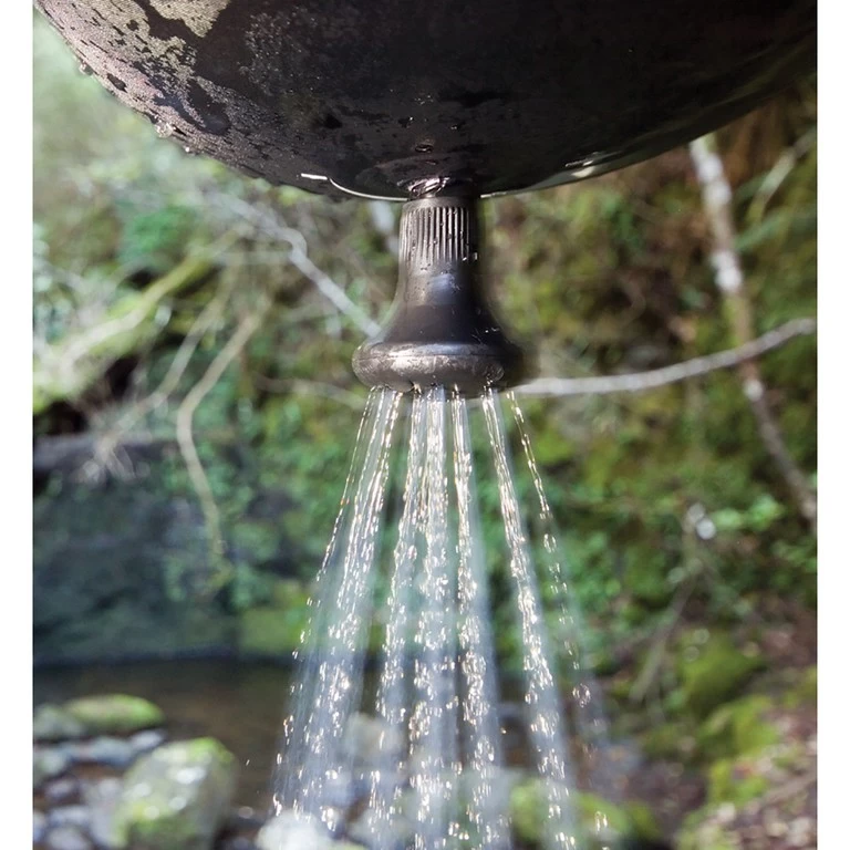 Sea To Summit Pocket Shower 7 Sea To Summit Pocket Shower – Image 5