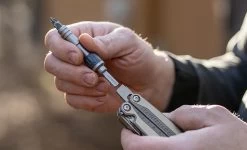 Leatherman Ratchet Driver -Outdoor Soldes embout a cliquer leatherman ratchet driver 03