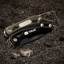 True Utility Seven 23 True Utility Seven -Outdoor Soldes outil multitool multifonction seven true utility 02