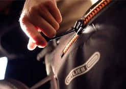 Ortlieb Frame-Pack -Outdoor Soldes sacoche bikepacking ortlieb frame pack 08 1