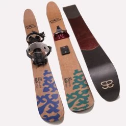 Skis Altai Hok 17 Skis Altai Hok -Outdoor Soldes skiraquettes altai hok